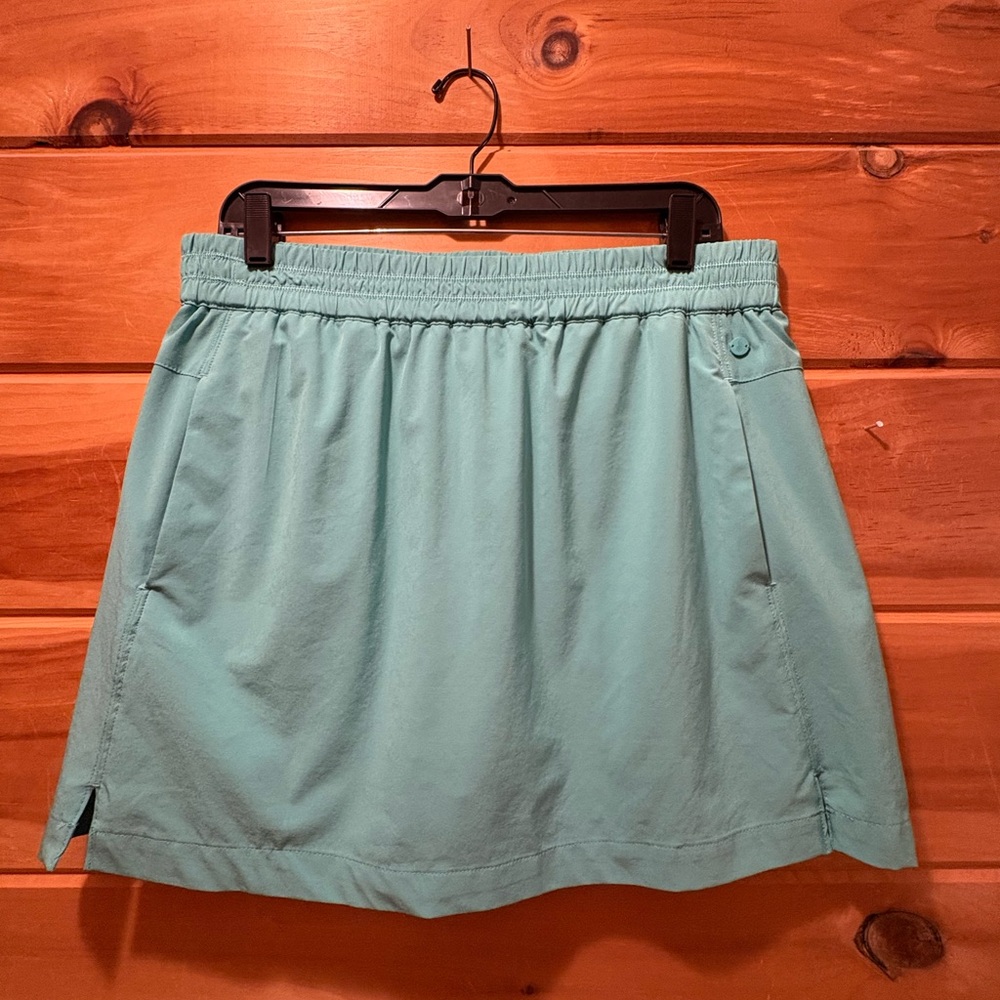 Tommy Bahama Aqua Active Skort w/ Elastic Waistband & Pockets. Size M